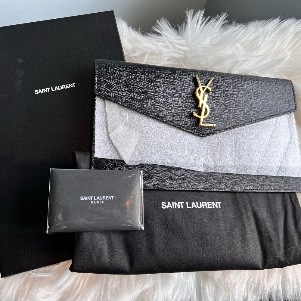 Saint Laurent Uptown Pouch in Grain De Poudre Embossed Leather